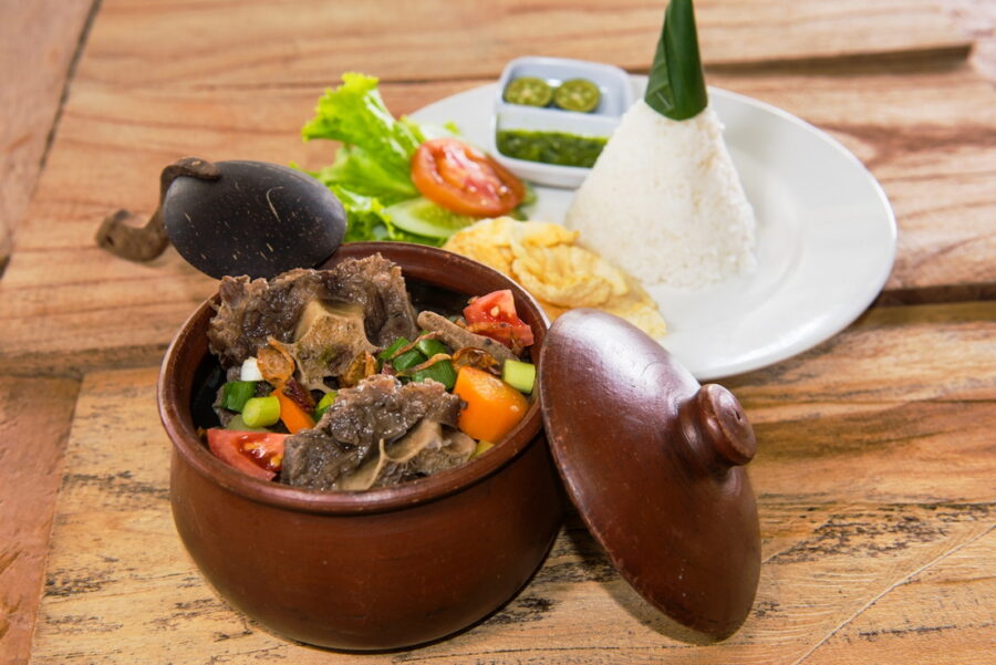 Sop Buntut Gentong